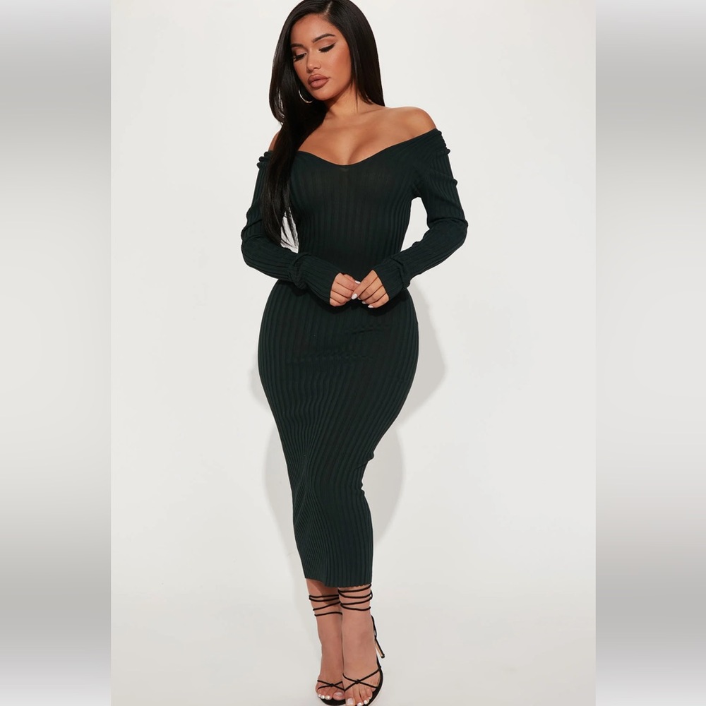 Fashion Nova Kaplan knit dress size M in hunter green
